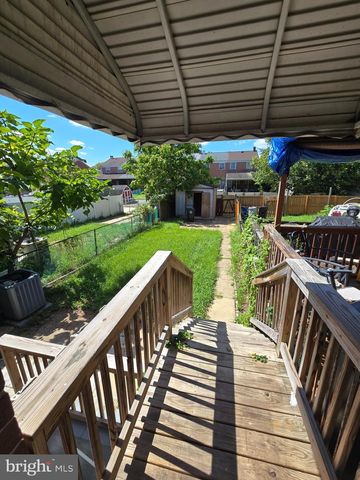 712 MANSFIELD RD, Baltimore, MD 21221