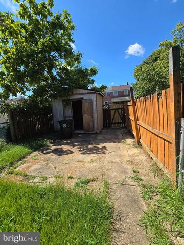 712 MANSFIELD RD, Baltimore, MD 21221