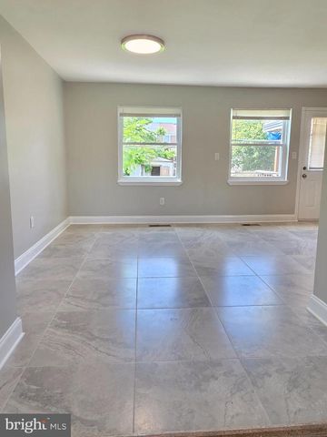 712 MANSFIELD RD, Baltimore, MD 21221