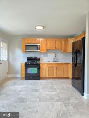 712 MANSFIELD RD, Baltimore, MD 21221