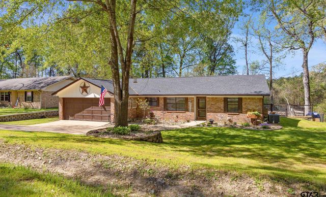 10194 Creek Bend Dr, Tyler, TX 75707