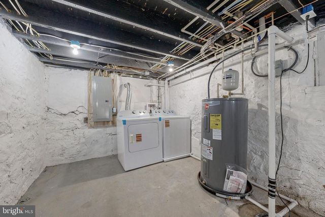 2320 W LEXINGTON ST, Baltimore, MD 21223