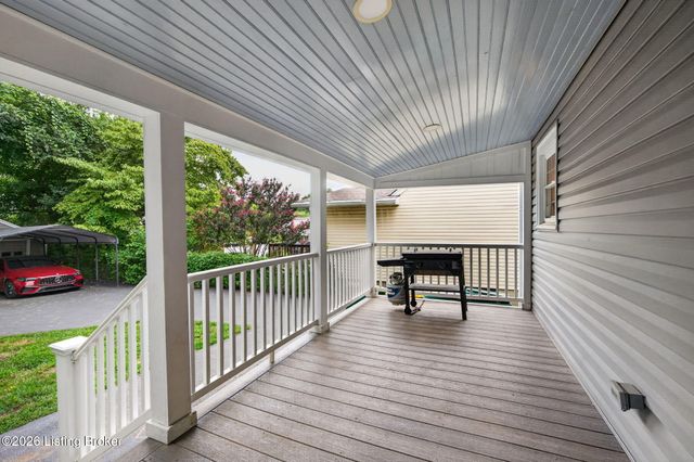 3104 Eagle Pass, Louisville, KY 40213