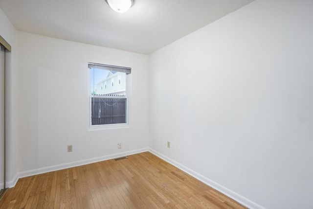 1315 Sutherland Avenue, Kalamazoo, MI 49006