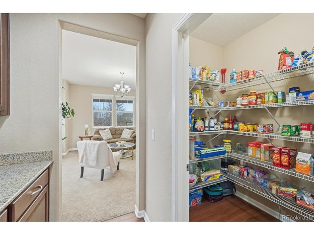 25690 E Hoover Pl, Aurora, CO 80016