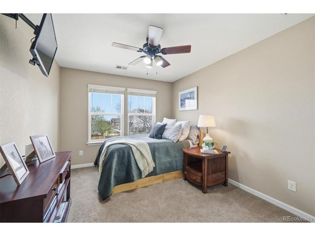 25690 E Hoover Pl, Aurora, CO 80016