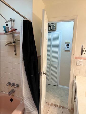 4351 37TH AVENUE N, St Petersburg, FL 33713