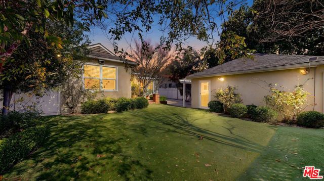 11350 Albata Street, Los Angeles, CA 90049