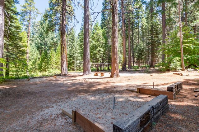 3650 Shoshone, Arnold, CA 95223