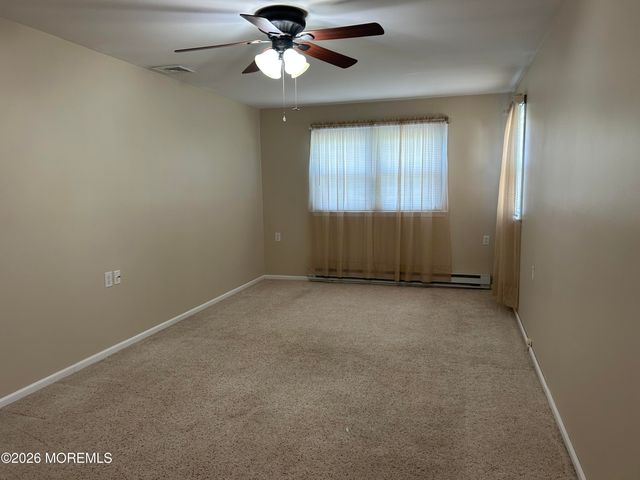 8 Lamb Road, Brick, NJ 08724