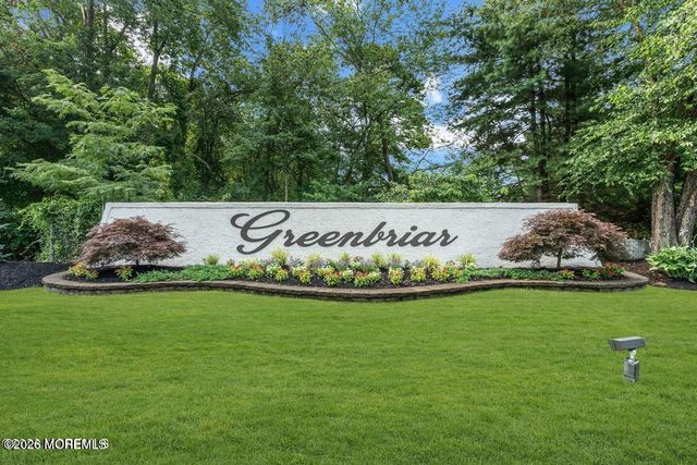 8 Lamb Road, Brick, NJ 08724