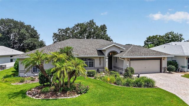 21526 KING HENRY AVENUE, Leesburg, FL 34748