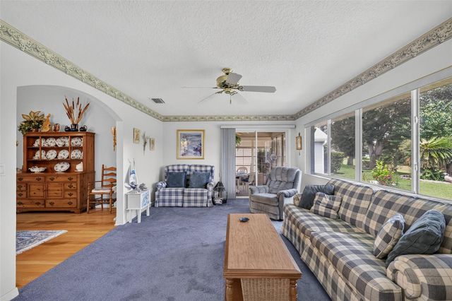 21526 KING HENRY AVENUE, Leesburg, FL 34748