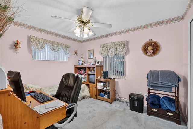 21526 KING HENRY AVENUE, Leesburg, FL 34748