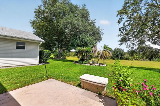 21526 KING HENRY AVENUE, Leesburg, FL 34748