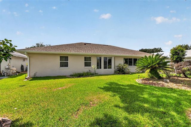 21526 KING HENRY AVENUE, Leesburg, FL 34748