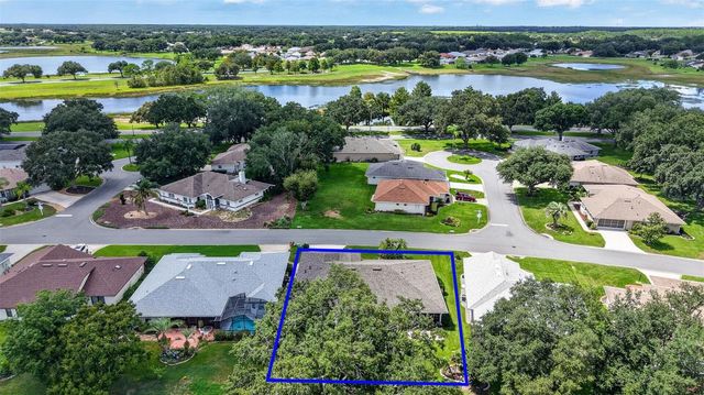 21526 KING HENRY AVENUE, Leesburg, FL 34748