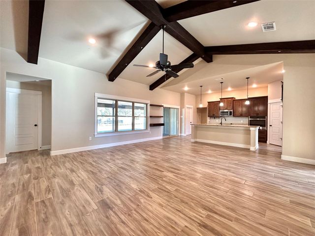 112 Savage CIR, Copperas Cove, TX 76522