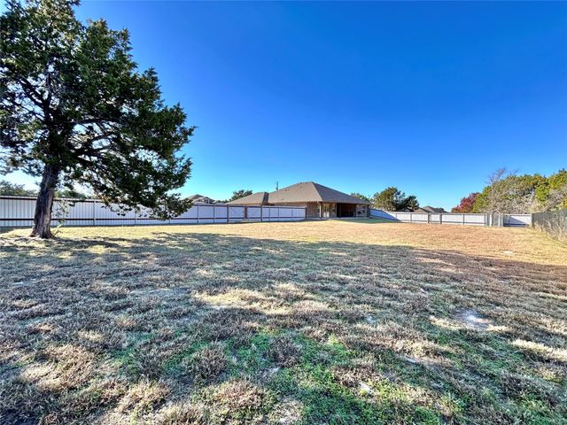 112 Savage CIR, Copperas Cove, TX 76522