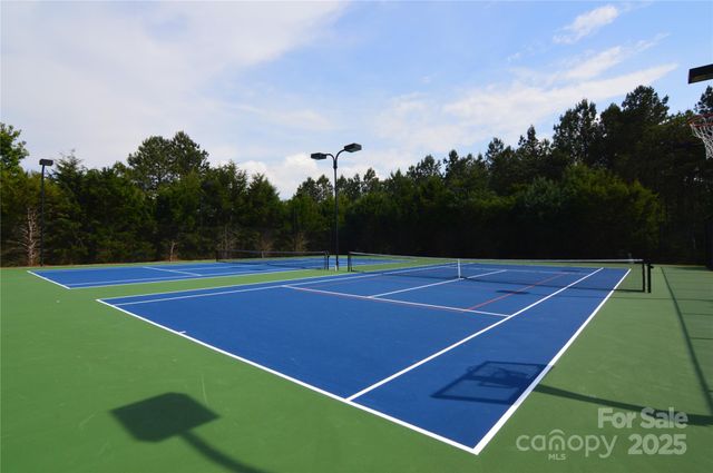 5040 Hermitage Court 210, Belmont, NC 28012