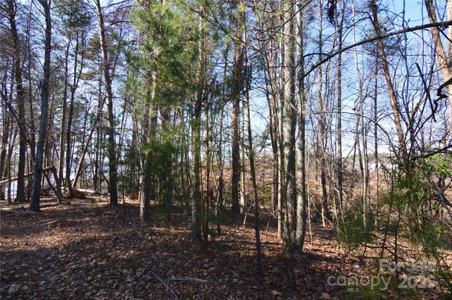 5040 Hermitage Court 210, Belmont, NC 28012