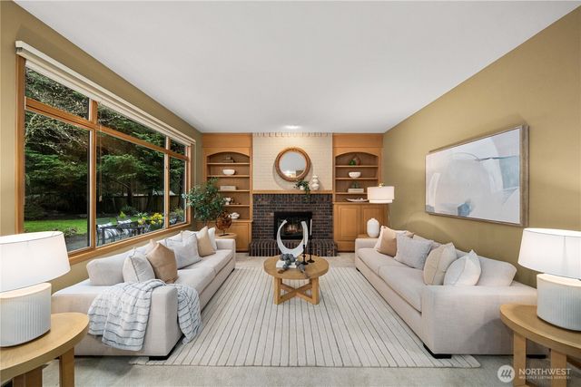 3611 262nd Avenue SE, Sammamish, WA 98075