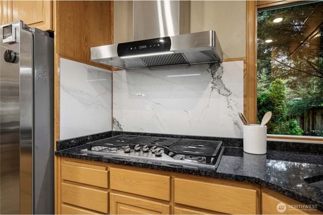 3611 262nd Avenue SE, Sammamish, WA 98075