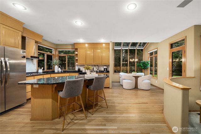 3611 262nd Avenue SE, Sammamish, WA 98075