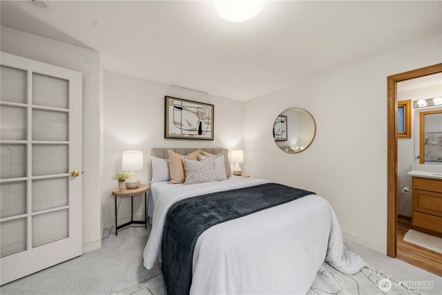 3611 262nd Avenue SE, Sammamish, WA 98075