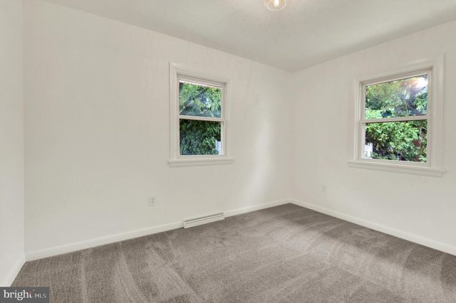6717 LEHIGH AVE, Harrisburg, PA 17111