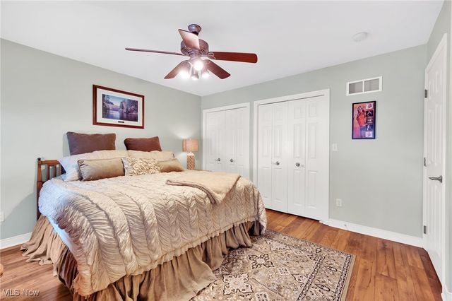 2300 Hampton Ledges Drive, Cuyahoga Falls, OH 44223