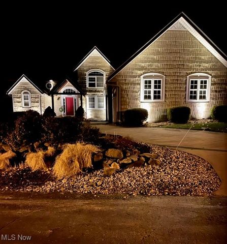 2300 Hampton Ledges Drive, Cuyahoga Falls, OH 44223