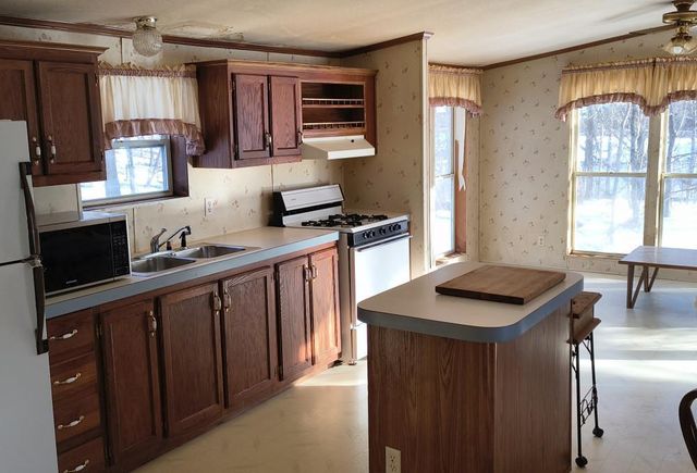 W4234 County Road C, Montello, WI 53949