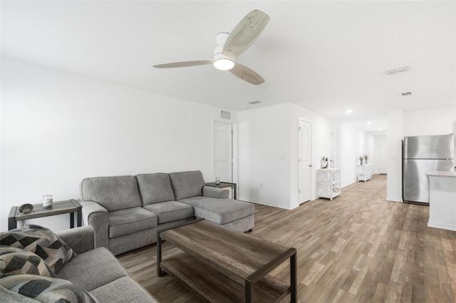 7 SEDGWICK TRAIL, Palm Coast, FL 32164