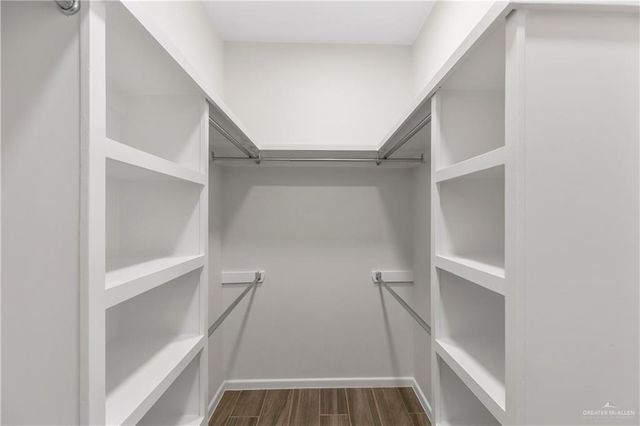 3111 La Cienega, Edinburg, TX 78542