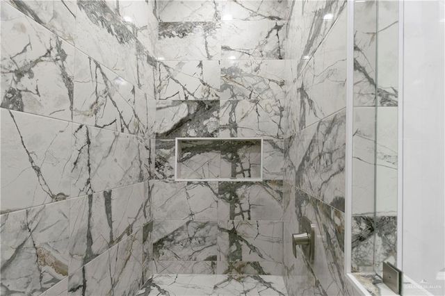 3111 La Cienega, Edinburg, TX 78542