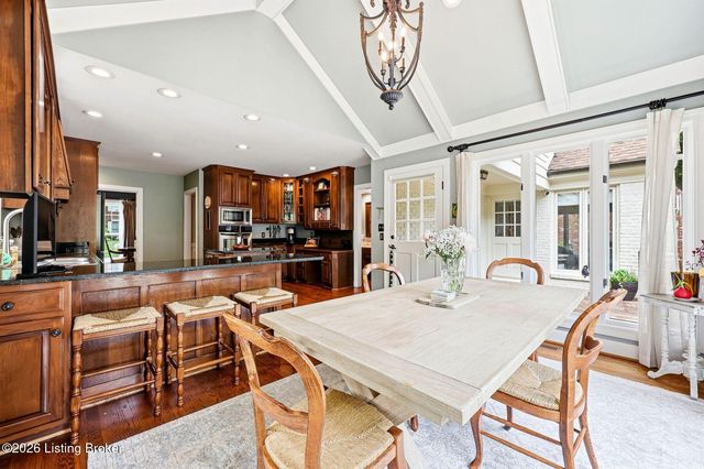 4619 Wolfcreek Pkwy, Louisville, KY 40241