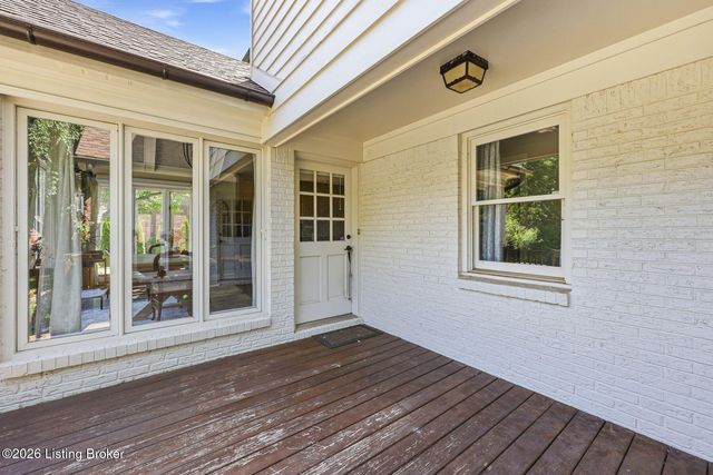 4619 Wolfcreek Pkwy, Louisville, KY 40241