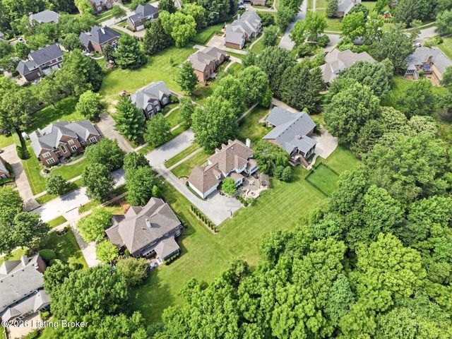 4619 Wolfcreek Pkwy, Louisville, KY 40241
