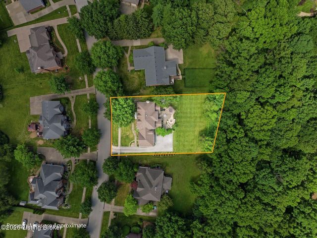 4619 Wolfcreek Pkwy, Louisville, KY 40241