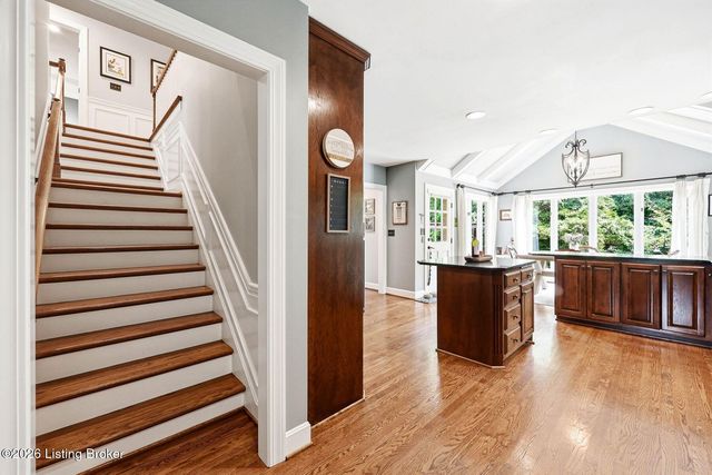 4619 Wolfcreek Pkwy, Louisville, KY 40241