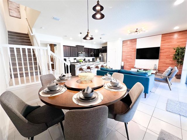 2442 DUBAI STREET, Kissimmee, FL 34747