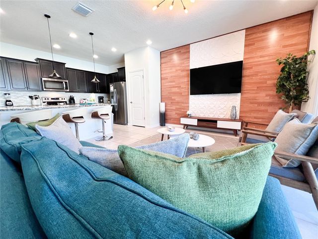 2442 DUBAI STREET, Kissimmee, FL 34747