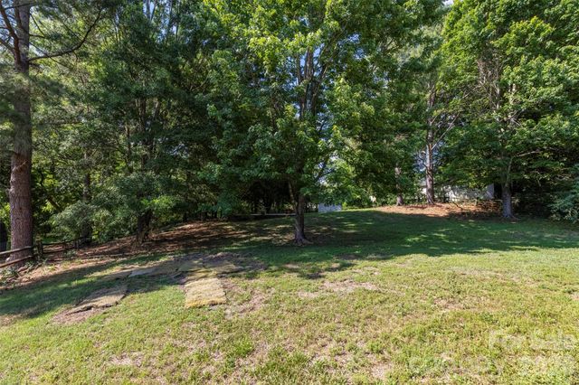 12219 Landing Green Drive 57, Charlotte, NC 28277