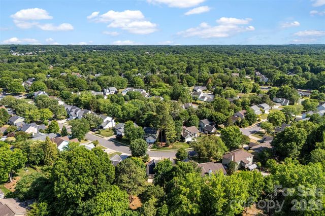 12219 Landing Green Drive 57, Charlotte, NC 28277