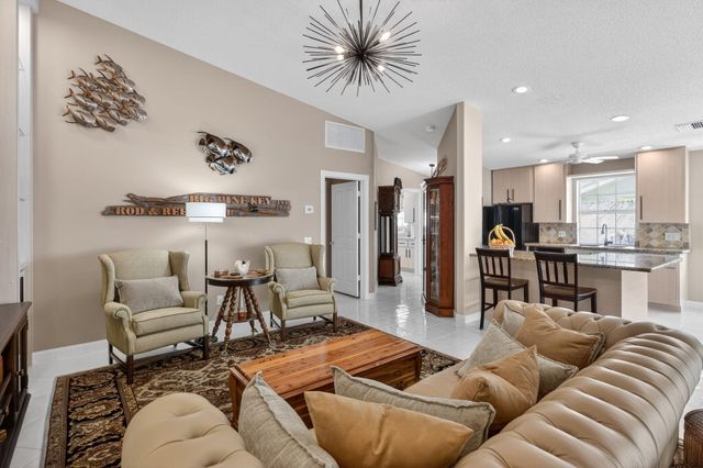 259 Brier Circle, Jupiter, FL 33458