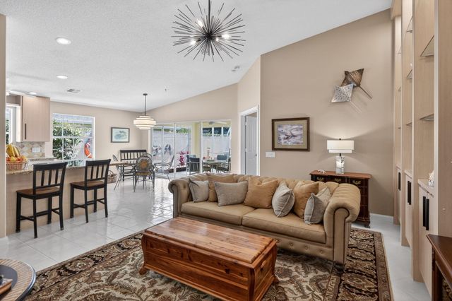 259 Brier Circle, Jupiter, FL 33458