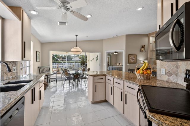 259 Brier Circle, Jupiter, FL 33458