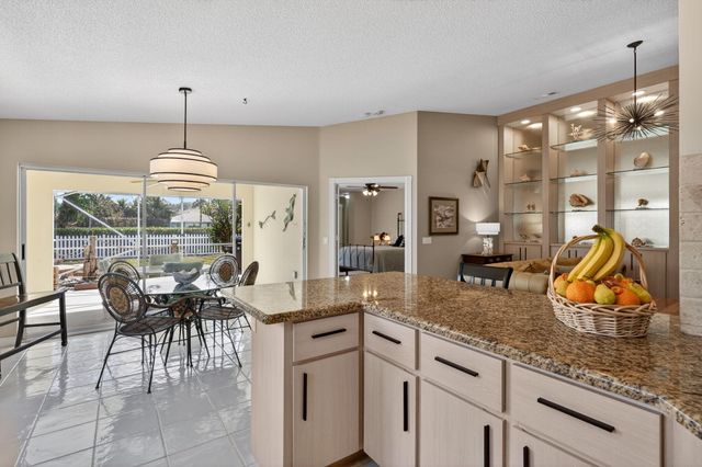 259 Brier Circle, Jupiter, FL 33458