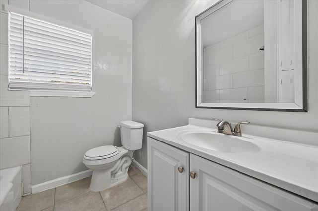 3921 Dana Drive, Haltom City, TX 76117